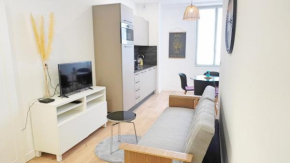 Centre Cannes, Appartement 202, 1 room By Palmazur